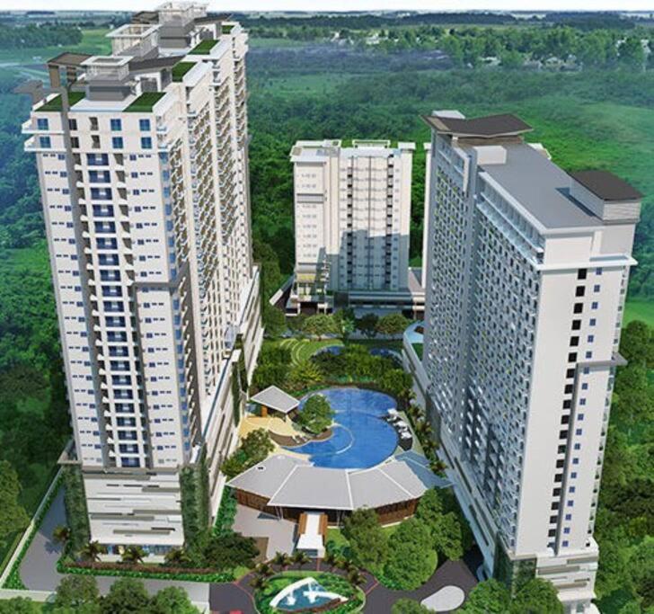 Condo Near Ayala Cebu City W Wifi Balcony Buitenkant foto